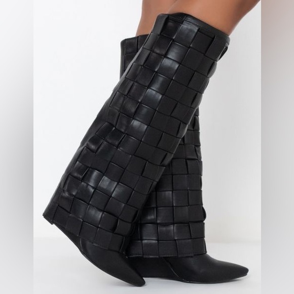 Azalea Wang Black Leather Tall Slouchy Knee High Wedge Boot - Picture 2 of 5